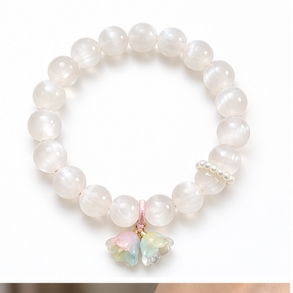 Sunlight Color-Change Cat Eye Bracelet white background product photo